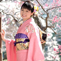 趣味か仕事か？着物着付け資格にかかる費用も様々